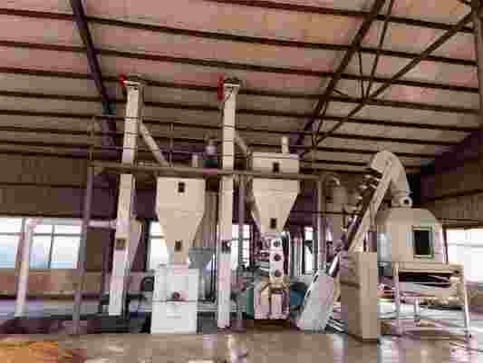 Mua 2000-3000kg/giờ Dòng sản xuất thức ăn gia cầm quy mô nhỏ Máy sản xuất nhỏ Máy chế biến thức ăn gà nhỏ Máy chế tạo thức ăn gia súc online manufacture